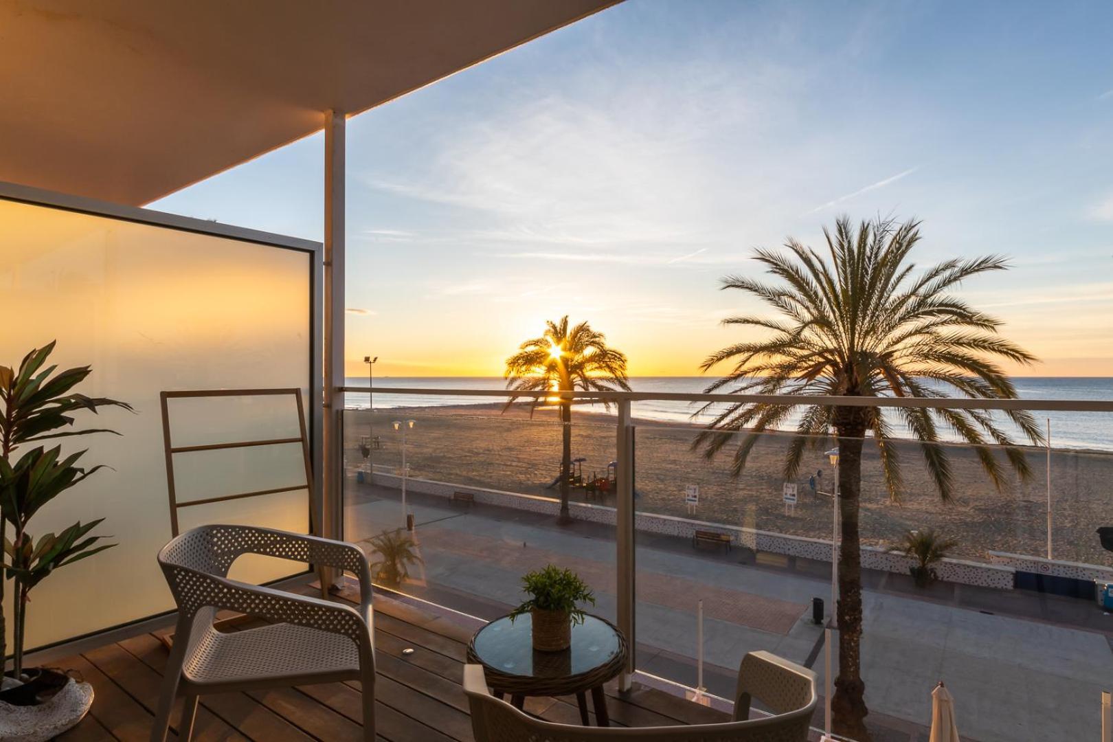 Meraki Beach Hotel - Only Adults プラヤ・ポブラ・デ・ファーナルス 部屋 写真